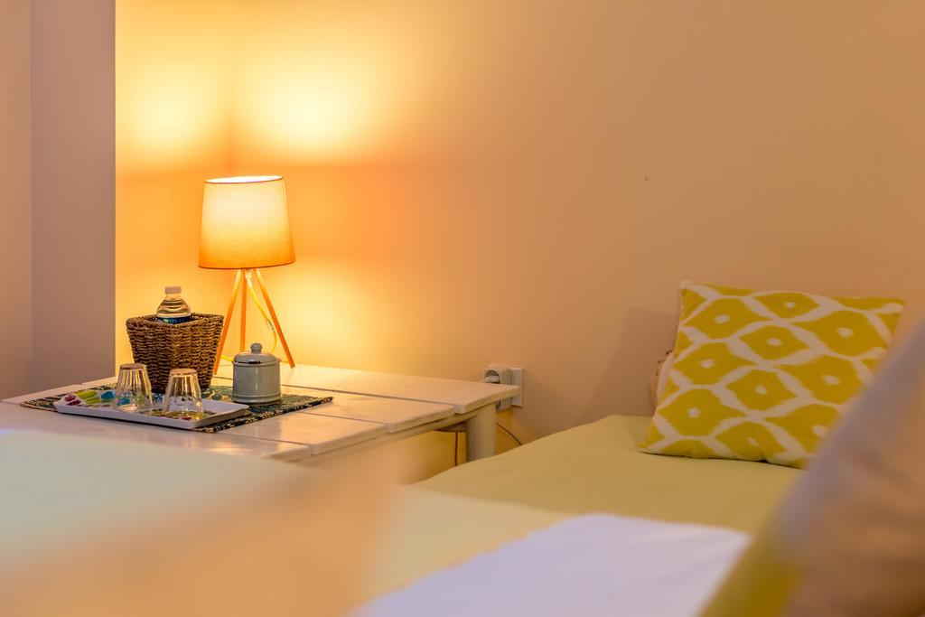 Les Chambres De Jeannette Marseille Luaran gambar