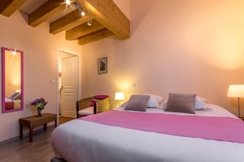 Les Chambres De Jeannette Marseille Luaran gambar